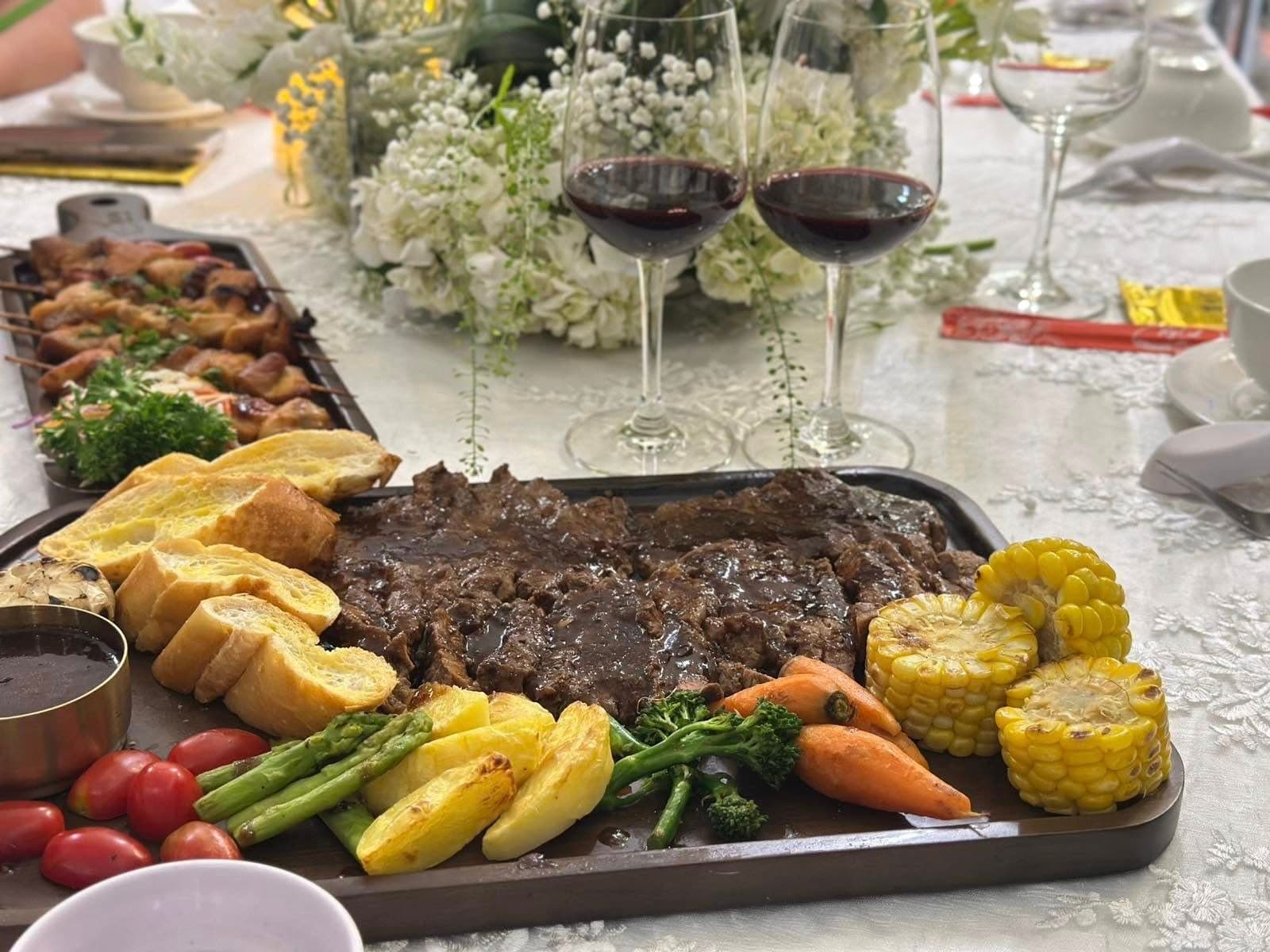 Nhà hàng Hương Quê